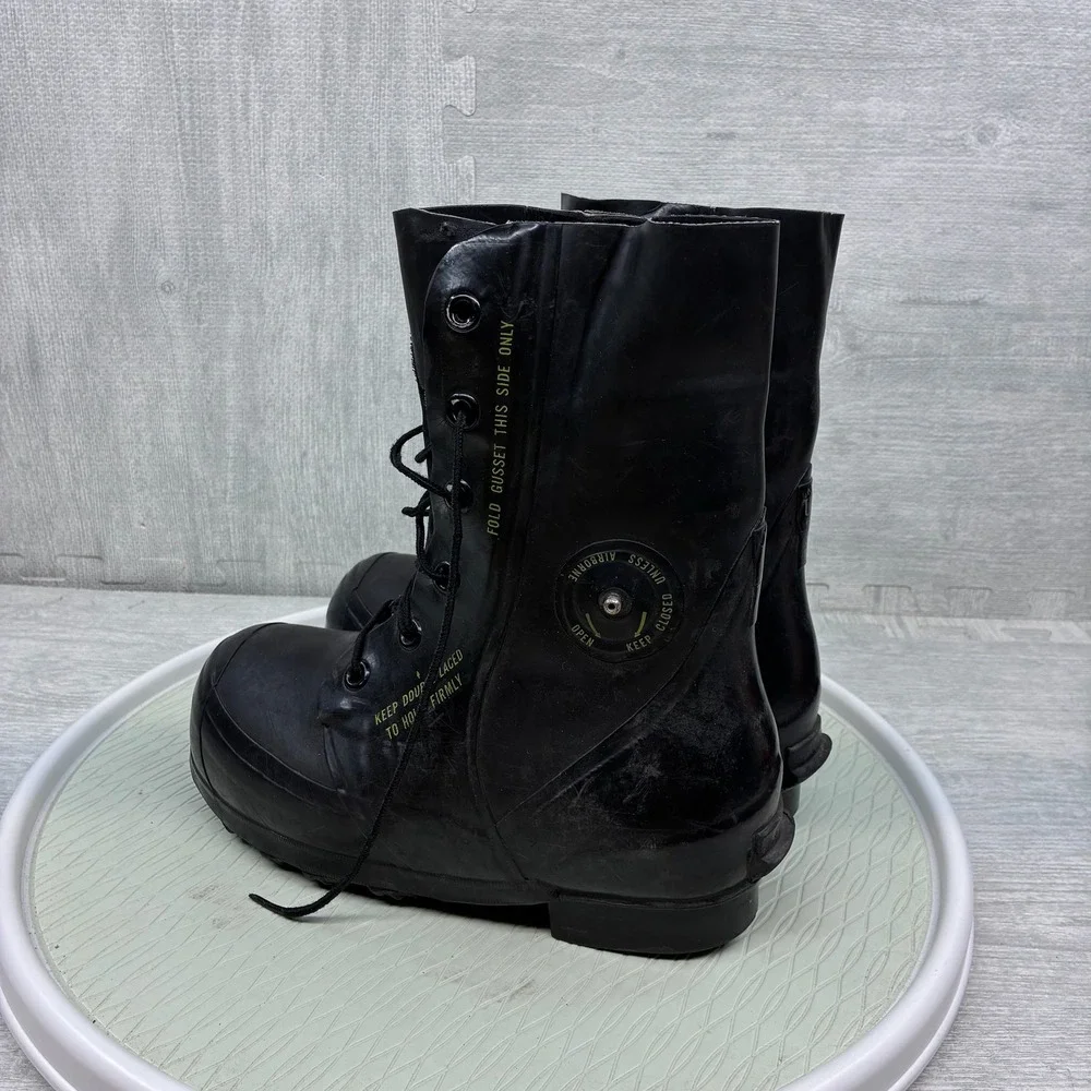 Vintage 70s Bata US Military Extreme Cold Weather Mickey Boots 5W Bunny Boots